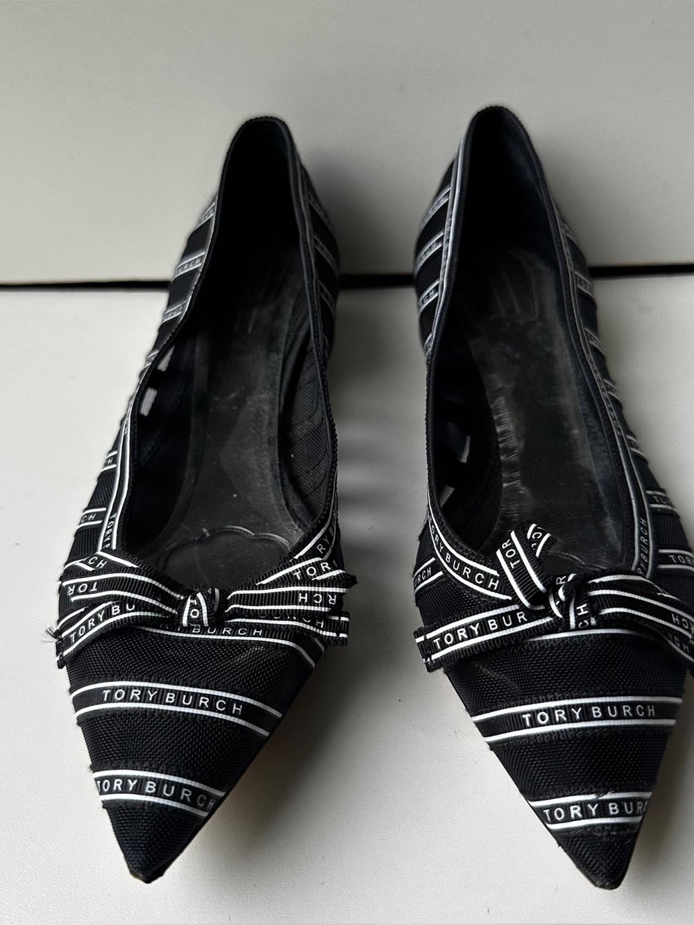 Tory Burch Black White Logo Ribbon Bow Pointed Toe Mesh Flat Shoes Women Size 6M